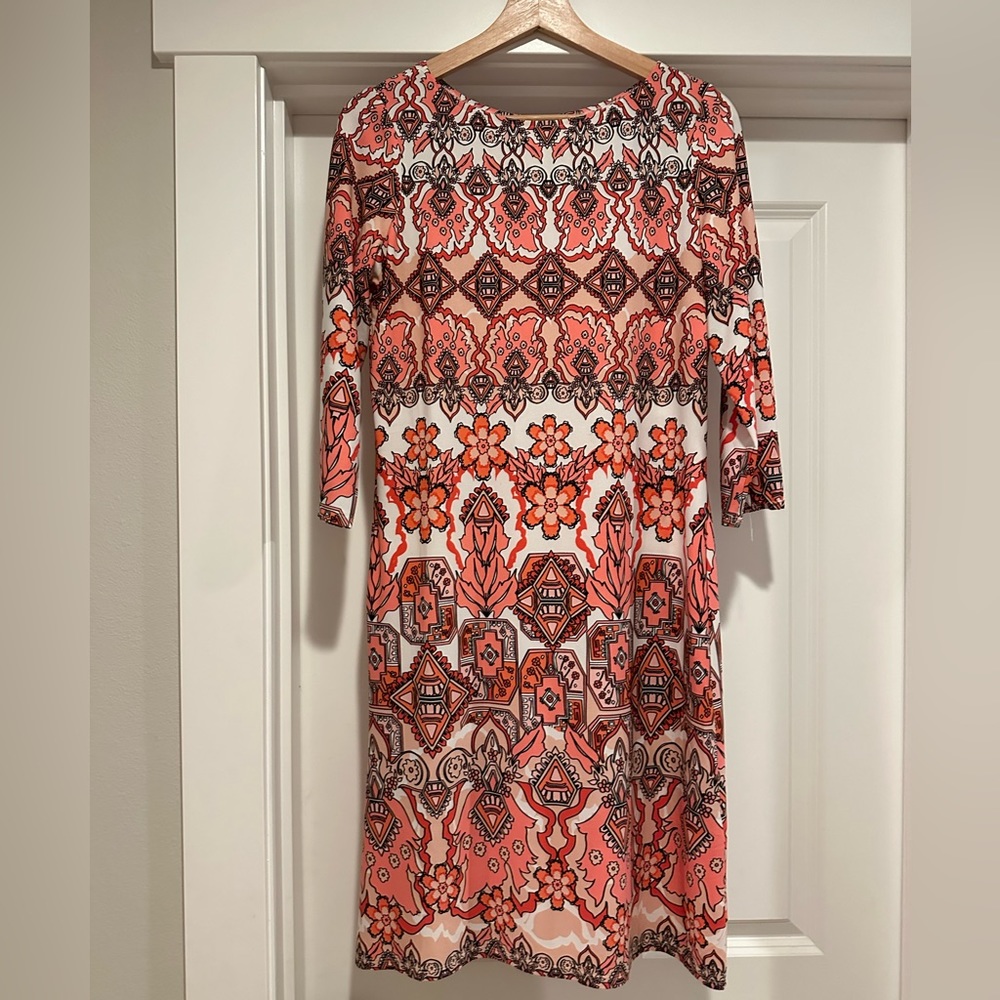 London Times colorful coral and orange pattered long sleeve dress - size 8.